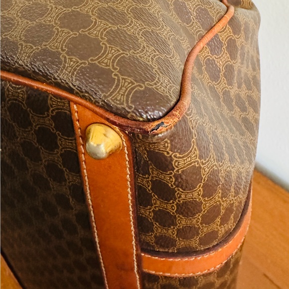 Celine
Macadam Boston Vintage Bag - Picture 11 of 14